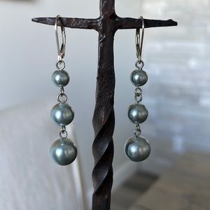 Beautiful Gray Pearl-Like Dangling Earrings
